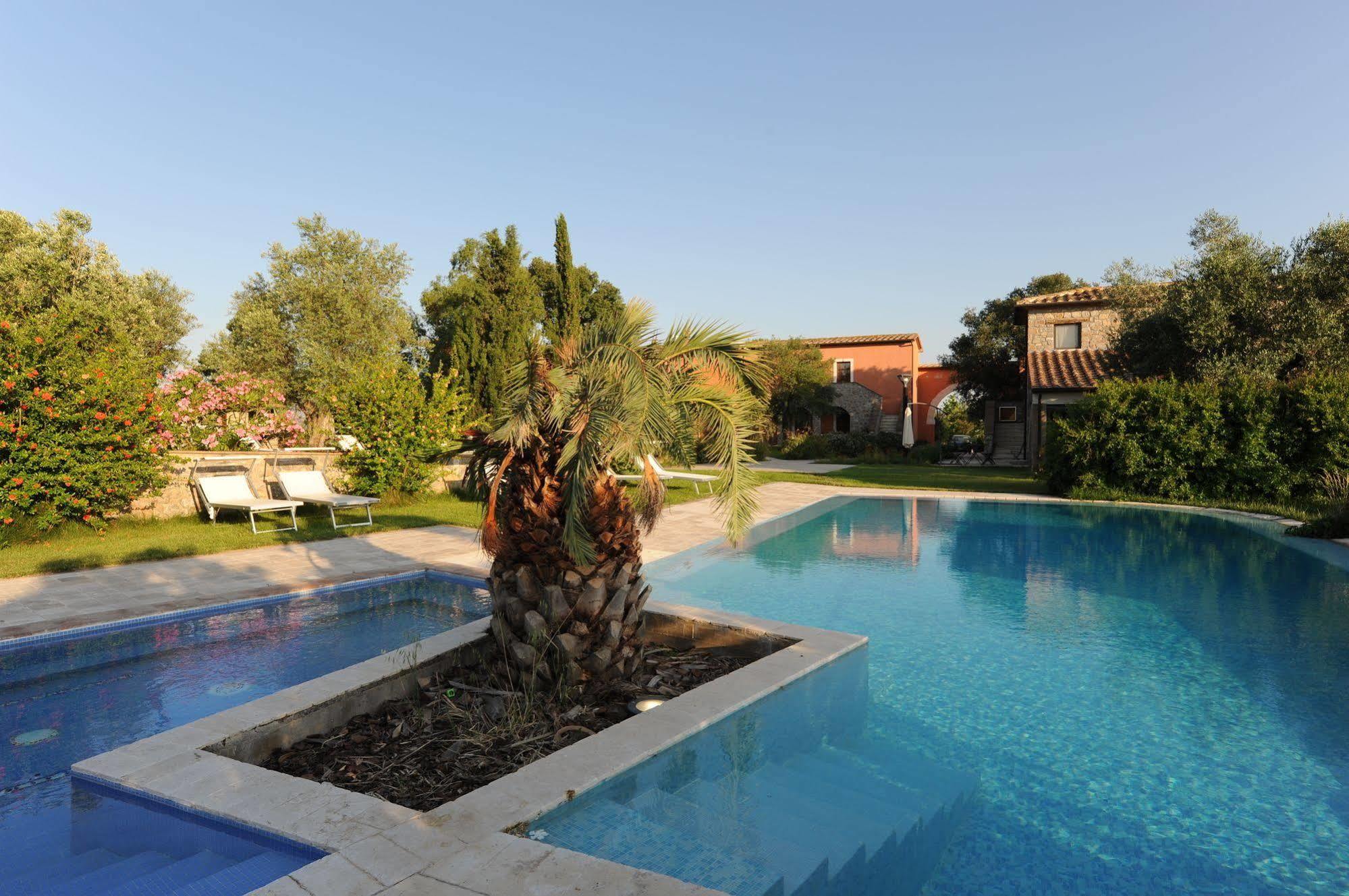 Relais Le Ginestre Villa Saturnia Eksteriør bilde